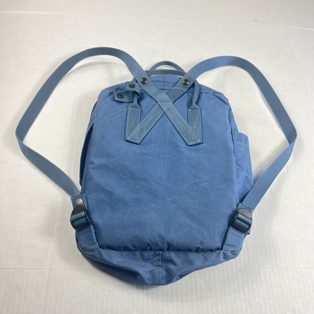 Fjallraven Kanken Backpack Blue Everyday School Outdoor Compact Lightweight WORN - Picture 10 of 11